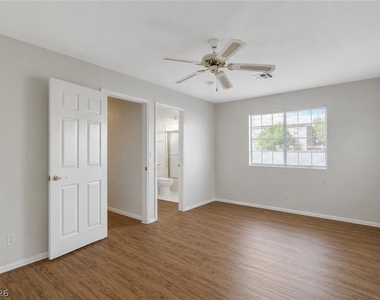 6812 Elm Creek Drive - Photo Thumbnail 21