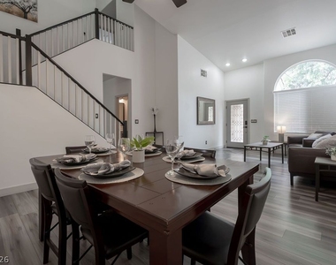 3190 E Eldorado Lane - Photo Thumbnail 7
