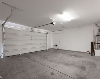 6822 Greensmen Avenue - Photo Thumbnail 6