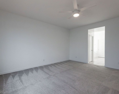 6822 Greensmen Avenue - Photo Thumbnail 14