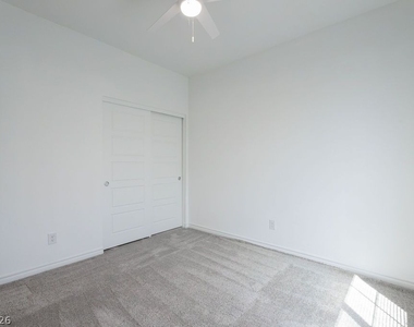 6822 Greensmen Avenue - Photo Thumbnail 30