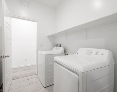 6822 Greensmen Avenue - Photo Thumbnail 23