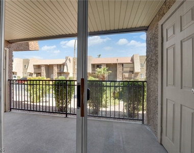 4921 Indian River Drive - Photo Thumbnail 15