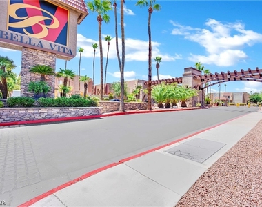 4921 Indian River Drive - Photo Thumbnail 20