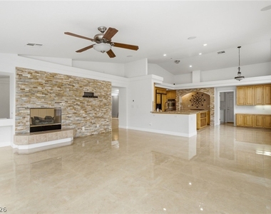 6540 Gossamer Fog Avenue - Photo Thumbnail 14