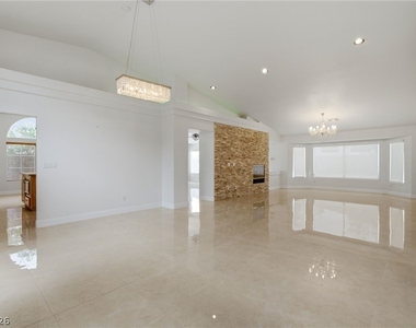 6540 Gossamer Fog Avenue - Photo Thumbnail 21