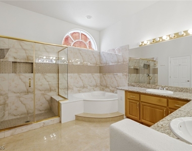 6540 Gossamer Fog Avenue - Photo Thumbnail 37