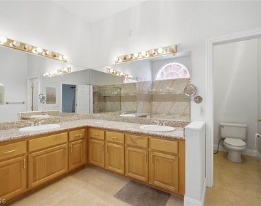 6540 Gossamer Fog Avenue - Photo Thumbnail 38