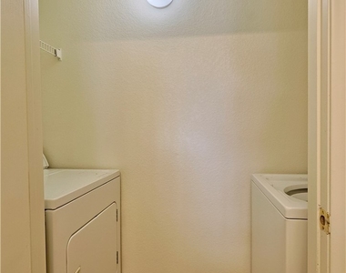 6955 N Durango Drive - Photo Thumbnail 11