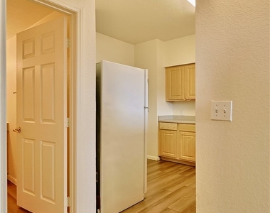 6955 N Durango Drive - Photo Thumbnail 10