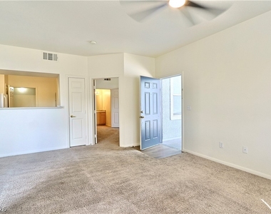 6955 N Durango Drive - Photo Thumbnail 5