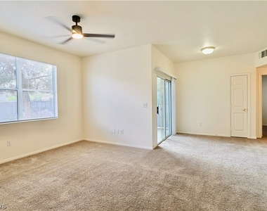 6955 N Durango Drive - Photo Thumbnail 3