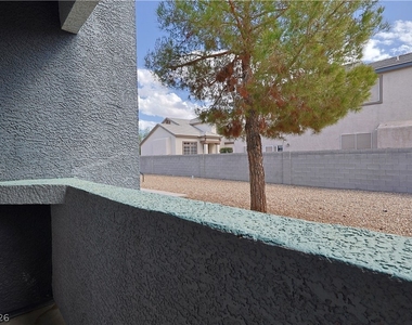 6955 N Durango Drive - Photo Thumbnail 17