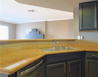 8600 W Charleston Boulevard - Photo Thumbnail 8