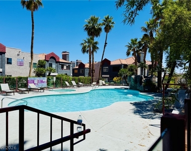 8600 W Charleston Boulevard - Photo Thumbnail 22