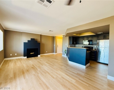 8600 W Charleston Boulevard - Photo Thumbnail 6