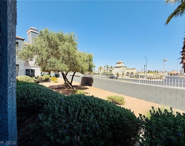 8600 W Charleston Boulevard - Photo Thumbnail 20