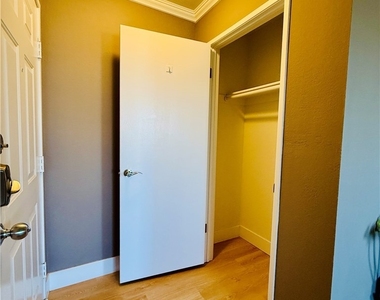 8600 W Charleston Boulevard - Photo Thumbnail 4