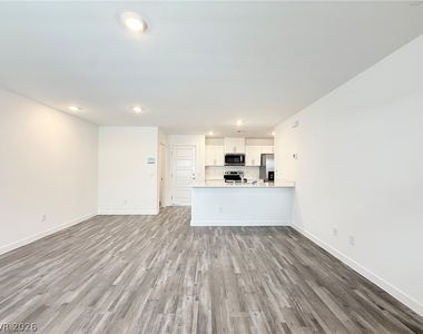 9844 Maple Pass Avenue - Photo Thumbnail 3