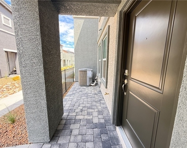 9844 Maple Pass Avenue - Photo Thumbnail 2