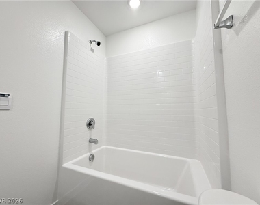 9844 Maple Pass Avenue - Photo Thumbnail 18