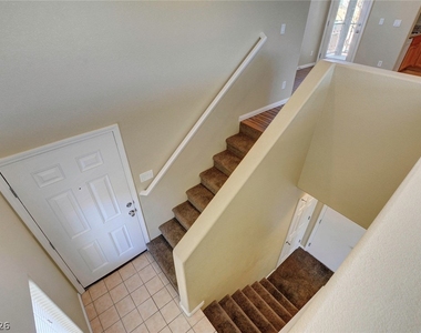 10254 Ladybug Bend Street - Photo Thumbnail 16