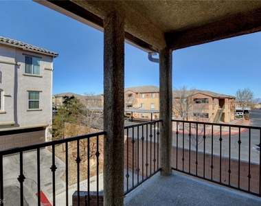 10254 Ladybug Bend Street - Photo Thumbnail 33