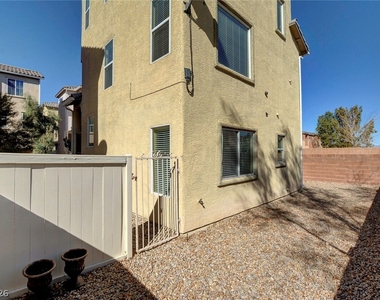 10254 Ladybug Bend Street - Photo Thumbnail 35