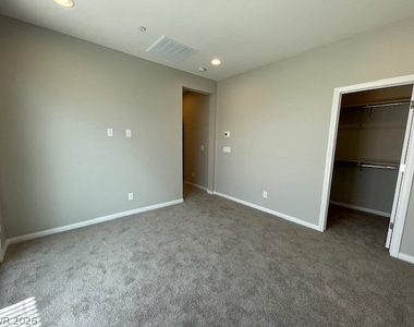 11557 Earth Stone Avenue - Photo Thumbnail 18