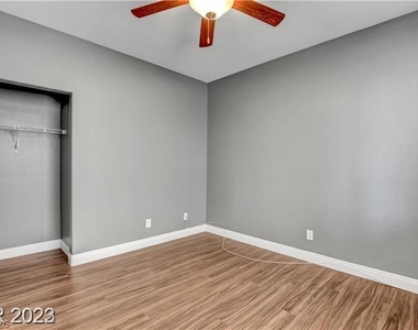 7725 Donner Peak Street - Photo Thumbnail 1