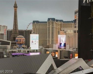 3726 Las Vegas Boulevard - Photo Thumbnail 23