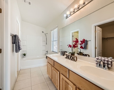 6713 Lookout Lodge Lane - Photo Thumbnail 9
