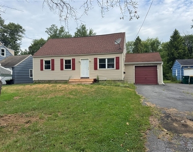 220 Roxann Avenue - Photo Thumbnail 1