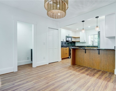 162 Merchants Road - Photo Thumbnail 17