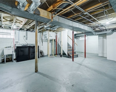 162 Merchants Road - Photo Thumbnail 39