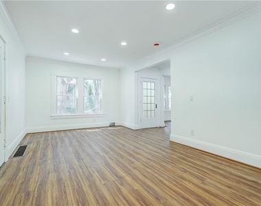 162 Merchants Road - Photo Thumbnail 11
