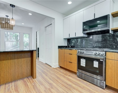 162 Merchants Road - Photo Thumbnail 22