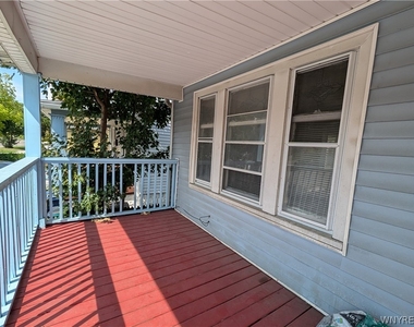 2125 Niagara (lower) Street - Photo Thumbnail 1