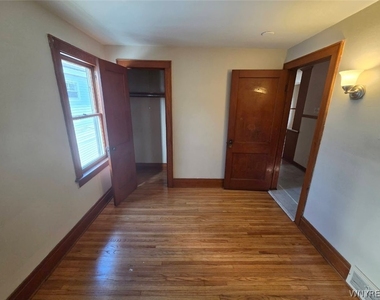 490 S Ogden Street - Photo Thumbnail 4