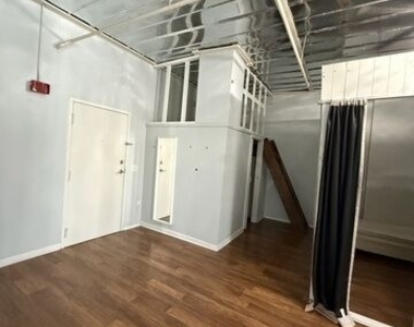 20 Marietta Street Nw - Photo Thumbnail 4