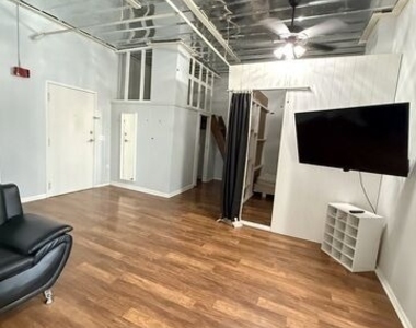 20 Marietta Street Nw - Photo Thumbnail 5