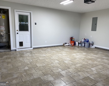 900 Harbins View Drive - Photo Thumbnail 19