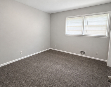 4442 Mark Anthony Court - Photo Thumbnail 28
