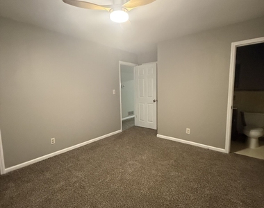 4442 Mark Anthony Court - Photo Thumbnail 15