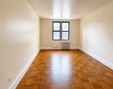 270 Clarkson Avenue - Photo Thumbnail 7