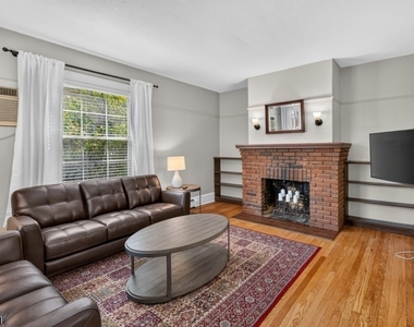 28 Fairview Avenue - Photo Thumbnail 5