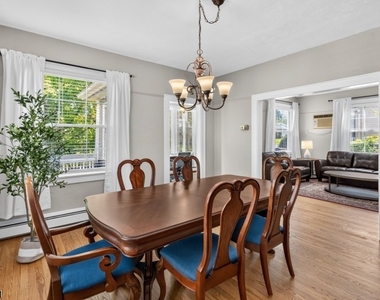28 Fairview Avenue - Photo Thumbnail 8