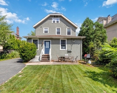 28 Fairview Avenue - Photo Thumbnail 16