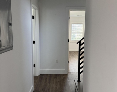 237 Mechanic Street - Photo Thumbnail 20