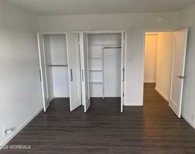 10 Ocean Boulevard - Photo Thumbnail 10